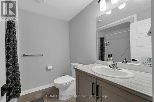 49 Feathers Crossing, St. Thomas, ON - Indoor Photo Showing Bathroom