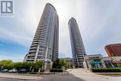 1123 - 135 VILLAGE GREEN SQUARE  Toronto, ON M1S 0G4