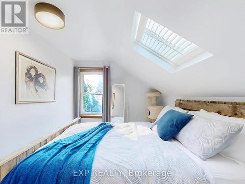 7 David Street, Brampton, ON - Indoor Photo Showing Bedroom