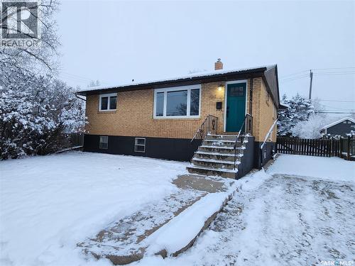 1533 Young Street, Estevan, SK - Outdoor