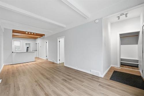 512 Walker Ave, Winnipeg, MB 