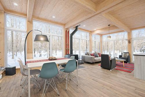 171 Ch. du Retour-aux-Sources  Amherst, QC J0T 2L0