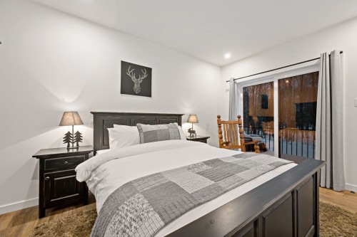 Master Bedroom - 171 Ch. Du Retour-Aux-Sources, Amherst, QC - Indoor Photo Showing Bedroom