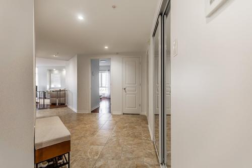 Hall - 1102-3855 Boul. De Chenonceau, Laval (Chomedey), QC - Indoor Photo Showing Other Room