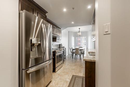 Kitchen - 1102-3855 Boul. De Chenonceau, Laval (Chomedey), QC - Indoor Photo Showing Kitchen