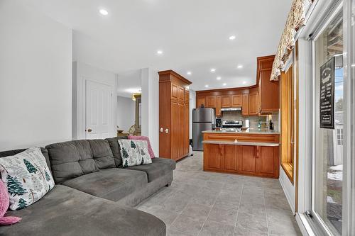 Boudoir - 560 Rue Maugue, Montréal (L'Île-Bizard/Sainte-Geneviève), QC - Indoor