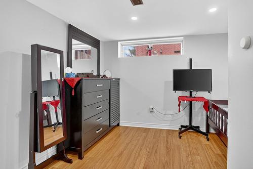 Chambre à coucher - 560 Rue Maugue, Montréal (L'Île-Bizard/Sainte-Geneviève), QC - Indoor