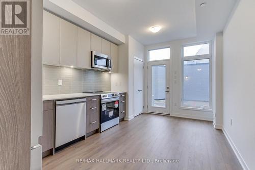 6 Turtle Island Road, Toronto, ON - Indoor Photo Showing Kitchen