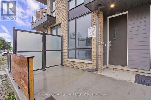 6 Turtle Island Road, Toronto, ON - Outdoor With Exterior