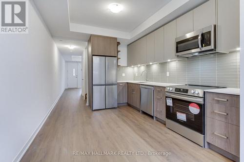 6 Turtle Island Road, Toronto, ON - Indoor Photo Showing Kitchen With Upgraded Kitchen
