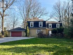 25 HILL CRESCENT  Toronto, ON M1M 1H7