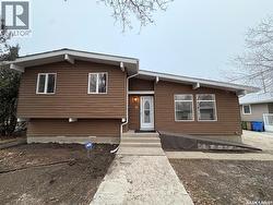 70 DUTTON CRESCENT  Regina, SK S4N 4E5