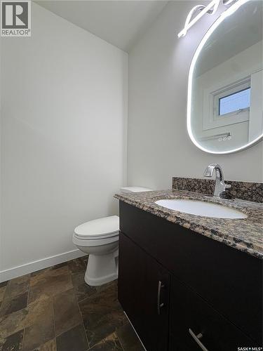 70 Dutton Crescent, Regina, SK - Indoor Photo Showing Bathroom
