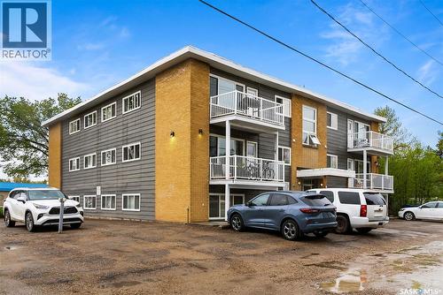 4 230 Broadway Avenue E, Regina, SK - Outdoor