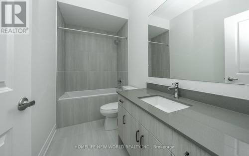 34 Falby Road, Brampton, ON - Indoor Photo Showing Bathroom