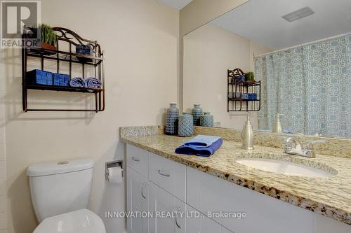 B - 216 Equestrian Drive, Ottawa, ON - Indoor Photo Showing Bathroom
