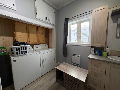Bathroom - 13 Rue Principale S., Laverlochère-Angliers, QC - Indoor Photo Showing Laundry Room