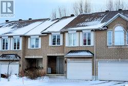 38 MACASSA CIRCLE  Ottawa, ON K2T 1J7