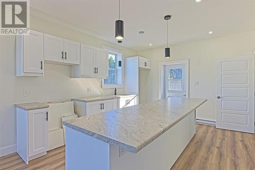 30 Carol Crescent, Paradise, NL - Indoor Photo Showing Kitchen