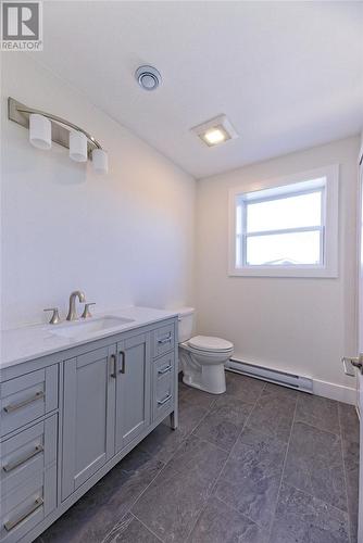 30 Carol Crescent, Paradise, NL - Indoor Photo Showing Bathroom