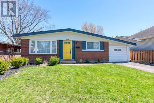 2010 FEATHERSTON DRIVE  Ottawa, ON K1H 6P9