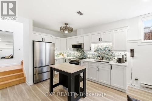 21 Hope Street N, Port Hope, ON - Indoor Photo Showing Kitchen With Upgraded Kitchen