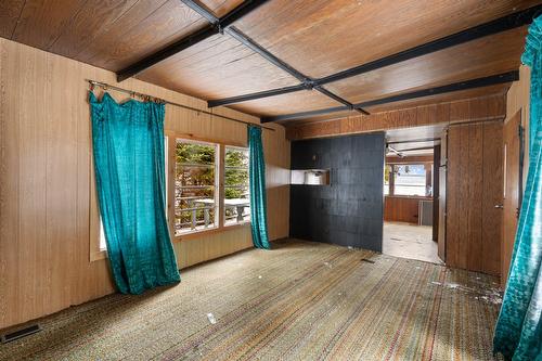 Salon - 109 Ch. Des Chênes, Nominingue, QC - Indoor Photo Showing Other Room