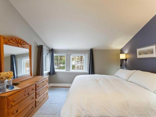 822 Cleveland Road, Windermere, NS - Indoor Photo Showing Bedroom