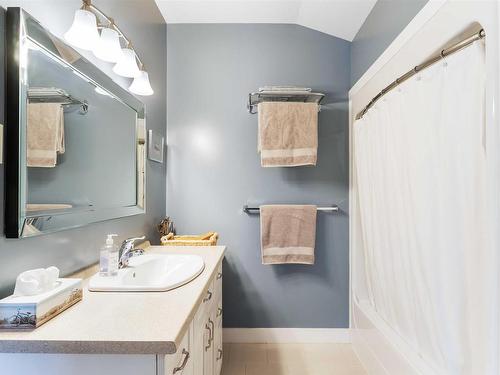 822 Cleveland Road, Windermere, NS - Indoor Photo Showing Bathroom