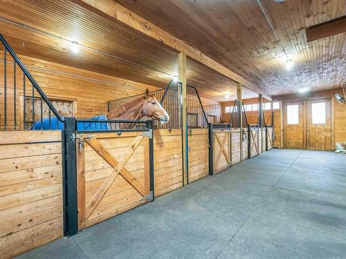 822 Cleveland Road, Windermere, NS - Indoor