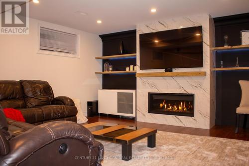 1500 Crimson Crescent, Kingston (City Northwest), ON - Indoor Photo Showing Living Room With Fireplace