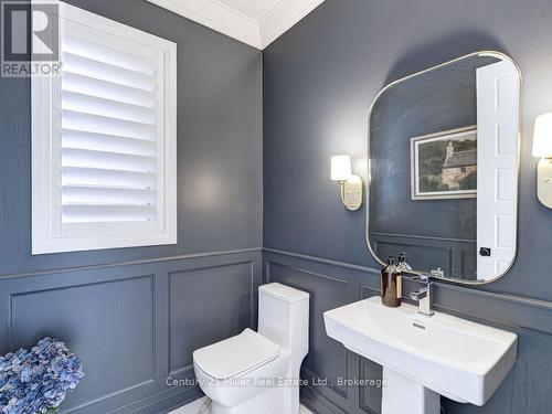 517 Kennedy Circle W, Milton (Cb Cobban), ON - Indoor Photo Showing Bathroom