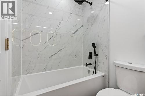 3194 Salterio Crescent E, Regina, SK - Indoor Photo Showing Bathroom