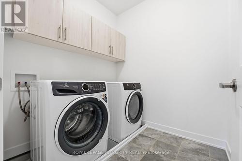 352 Monticello Avenue, Ottawa, ON - Indoor Photo Showing Laundry Room