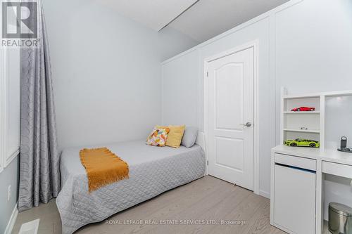 80 Sparrow Avenue, Cambridge, ON - Indoor Photo Showing Bedroom