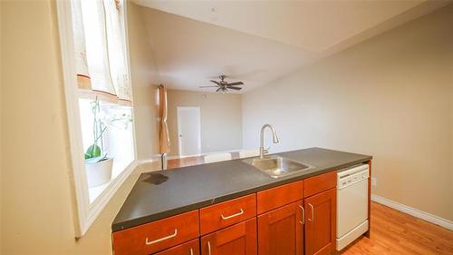 5-722 Maryland St, Winnipeg, MB 