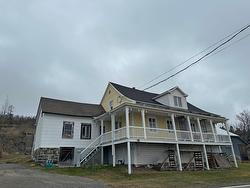 50 Route 132 O.  Saint-Denis-De La Bouteillerie, QC G0L 2R0