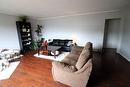 158/160 Vicars Road, Kamloops, BC  - Indoor Photo Showing Living Room 
