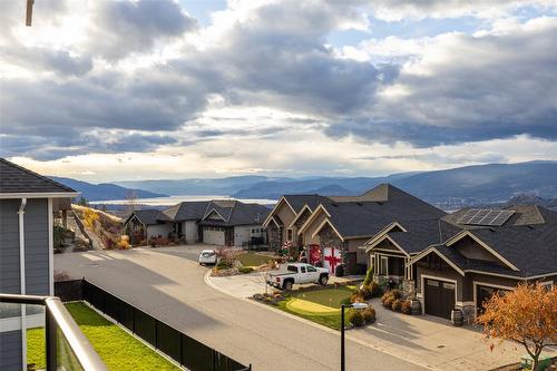 394 Prestwick Lane, Kelowna, BC - Outdoor With View