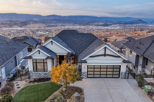 394 Prestwick Lane, Kelowna, BC - Outdoor