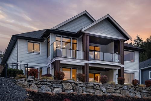 394 Prestwick Lane, Kelowna, BC - Outdoor