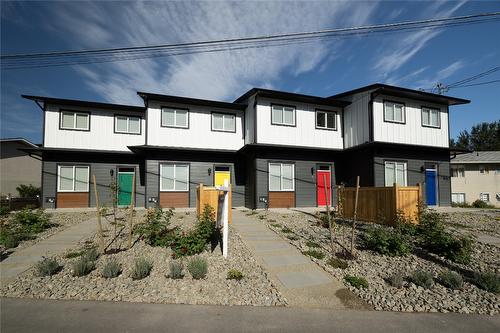 159 CHESTNUT Avenue  Kamloops, BC V2B 1L3