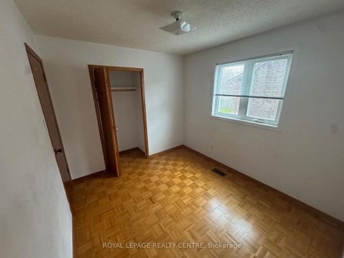 Main-2409 Culver Way, Mississauga, ON 