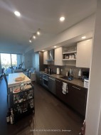 LPH07-1030 King Street W Toronto, ON M6K 0B4