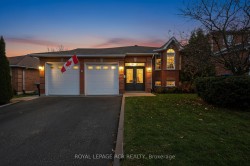 29 Archer Avenue  Bradford West Gwillimbury, ON L3Z 2Y3