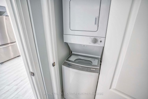 480 Browning Street, Oshawa, ON - Indoor Photo Showing Laundry Room