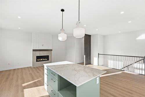 138-2050 Grasslands Boulevard, Kamloops, BC - Indoor With Fireplace