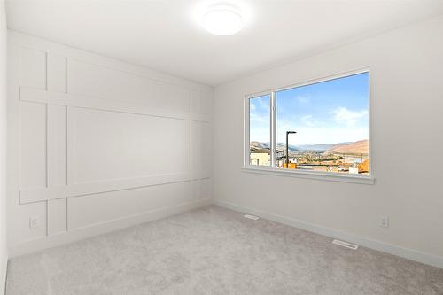 138-2050 Grasslands Boulevard, Kamloops, BC - Indoor Photo Showing Other Room