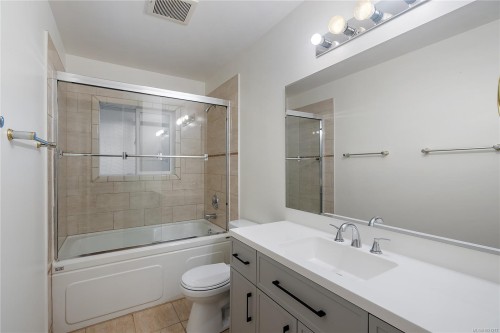 2417 Selwyn Rd, Langford, BC 