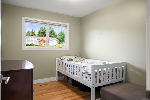 2860 Staffordshire Terr, Nanaimo, BC 